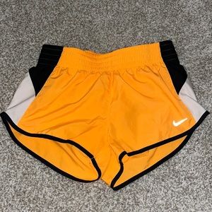 Women’s Nike running shorts size small